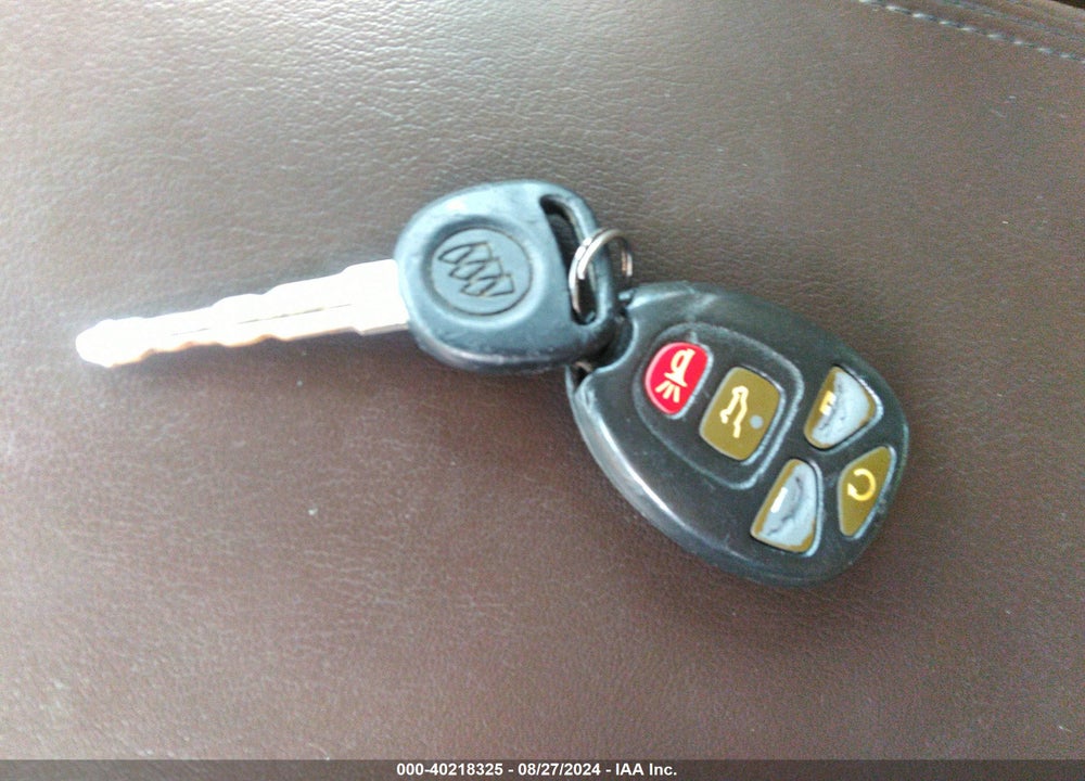 2012 BUICK ENCLAVE LEATHER VIN: 5GAKRCED3CJ112805