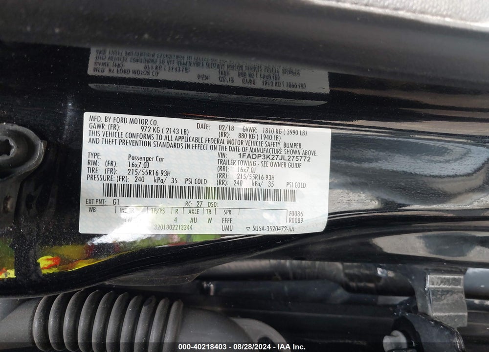 2018 FORD FOCUS SE VIN: 1FADP3K27JL275772