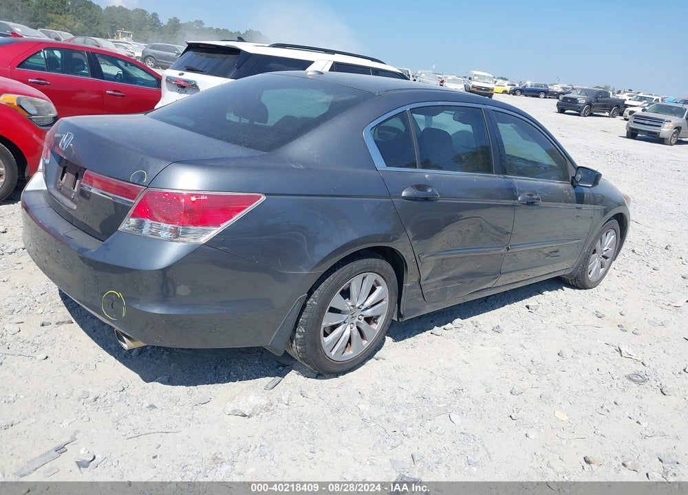 2011 HONDA ACCORD 2.4 EX-L VIN: 1HGCP2F81BA081011