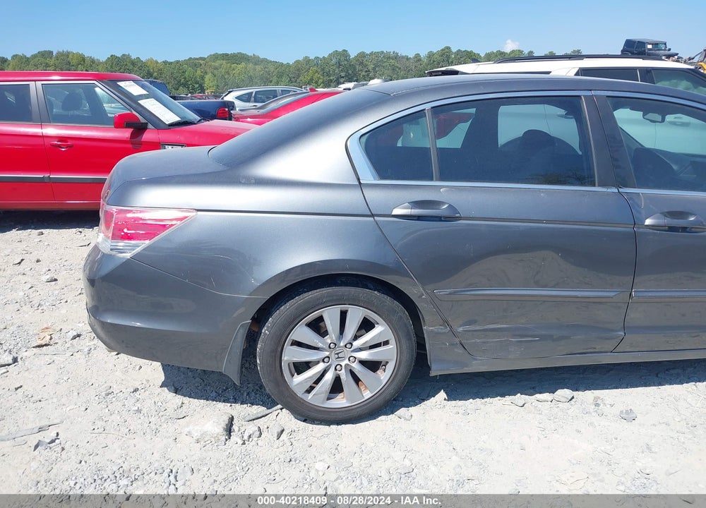 2011 HONDA ACCORD 2.4 EX-L VIN: 1HGCP2F81BA081011