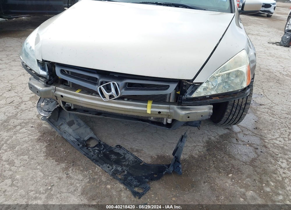 2003 HONDA ACCORD 2.4 LX VIN: 3HGCM56313G708789