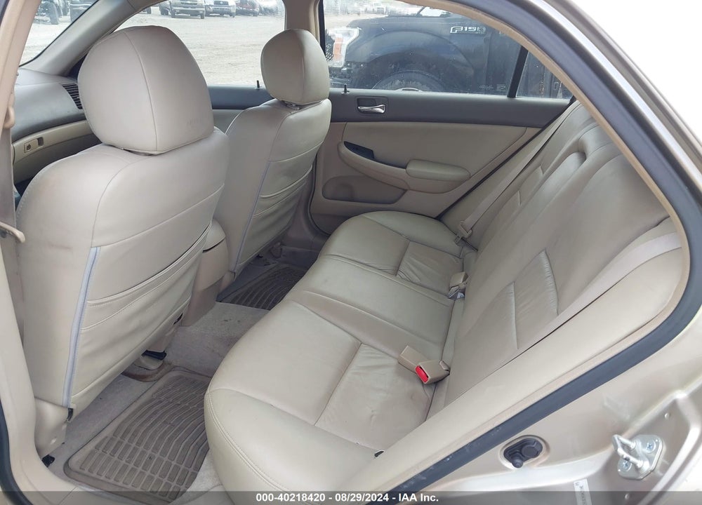 2003 HONDA ACCORD 2.4 LX VIN: 3HGCM56313G708789