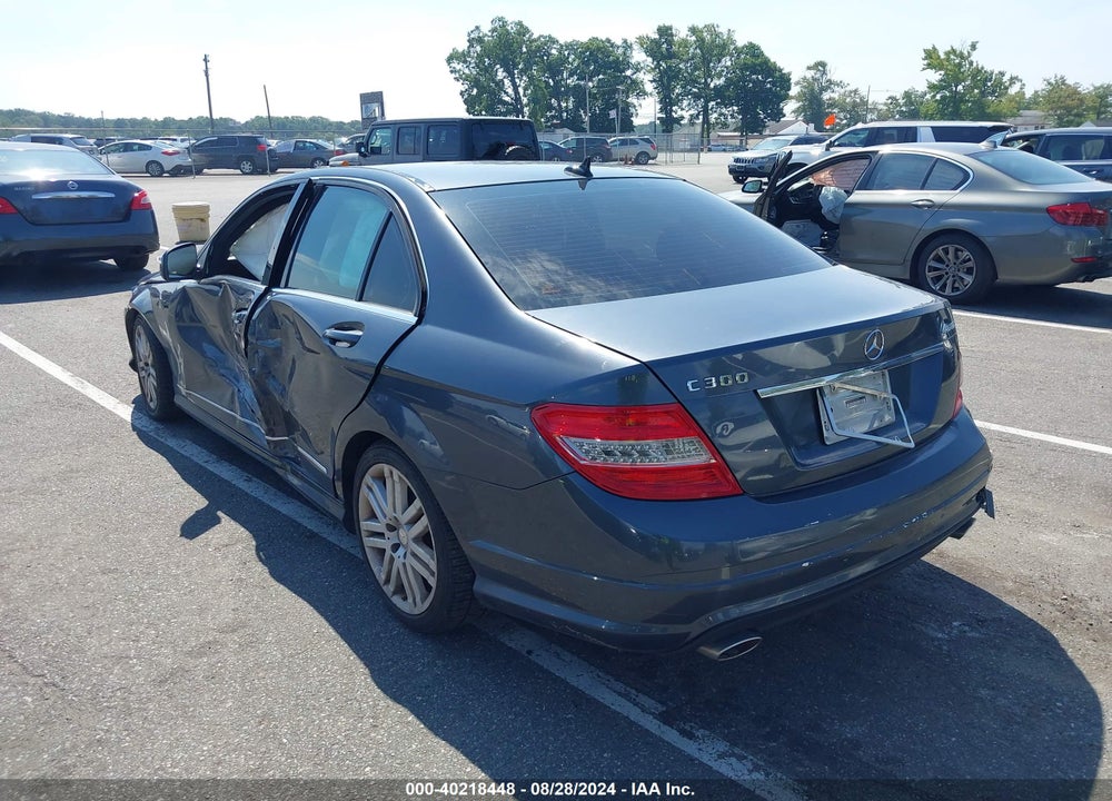 2008 MERCEDES-BENZ C 300 LUXURY 4MATIC/SPORT 4MATIC VIN: WDDGF81X88F072375