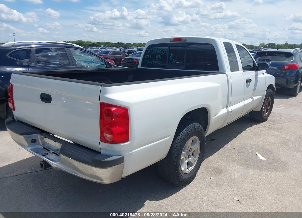 2005 DODGE DAKOTA SLT VIN: 1D7HE42N25S223159