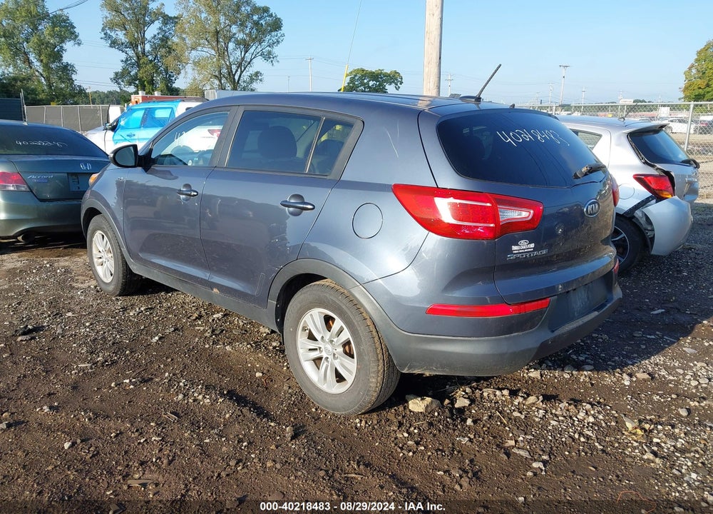 2011 KIA SPORTAGE LX VIN: KNDPBCA27B7130782