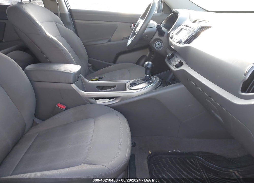 2011 KIA SPORTAGE LX VIN: KNDPBCA27B7130782