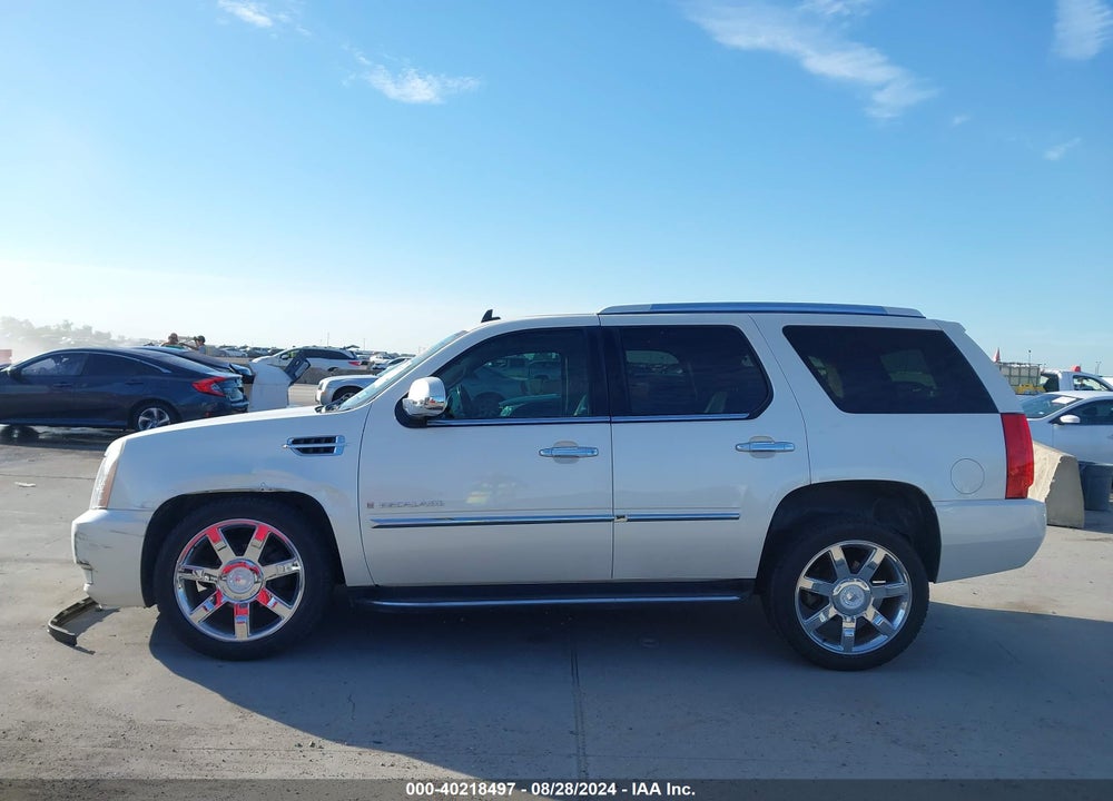 2008 CADILLAC ESCALADE STANDARD VIN: 1GYEC63868R129105
