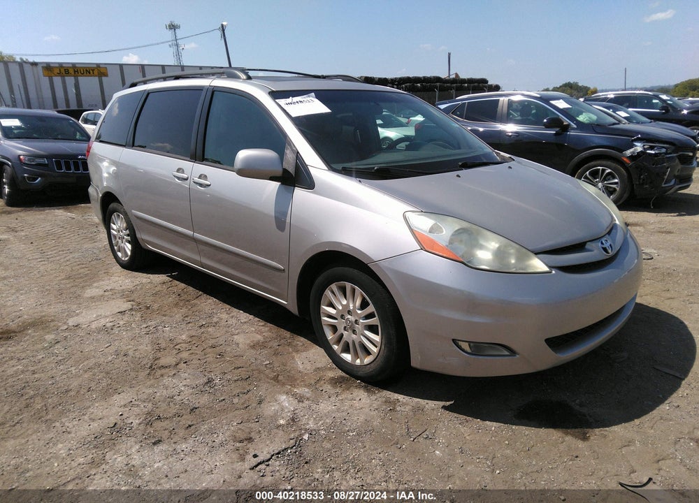 2008 TOYOTA SIENNA XLE VIN: 5TDZK22C18S216792