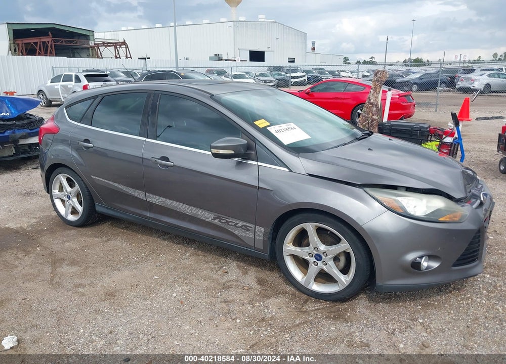 2013 FORD FOCUS TITANIUM VIN: 1FADP3N29DL313048