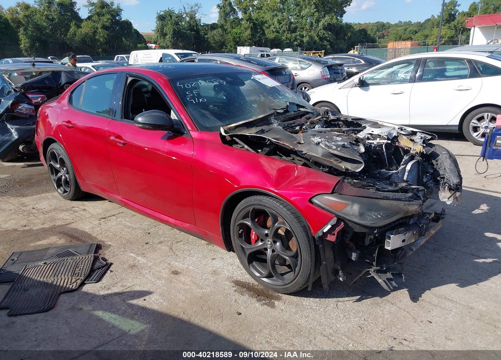 2017 ALFA ROMEO GIULIA TI RWD VIN: ZARFAECN6H7531773