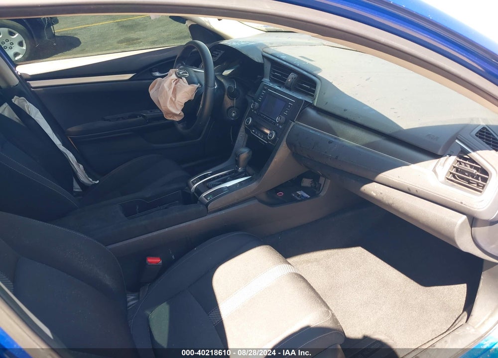 2021 HONDA CIVIC LX VIN: 2HGFC2F6XMH521240