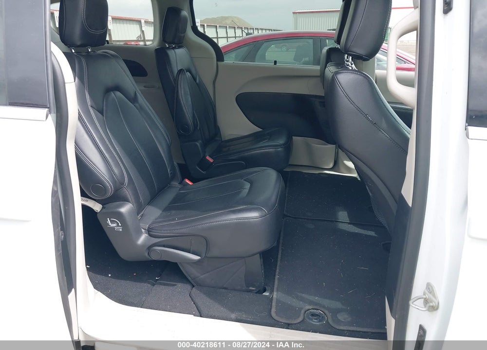2022 CHRYSLER PACIFICA TOURING L VIN: 2C4RC1BG0NR169382