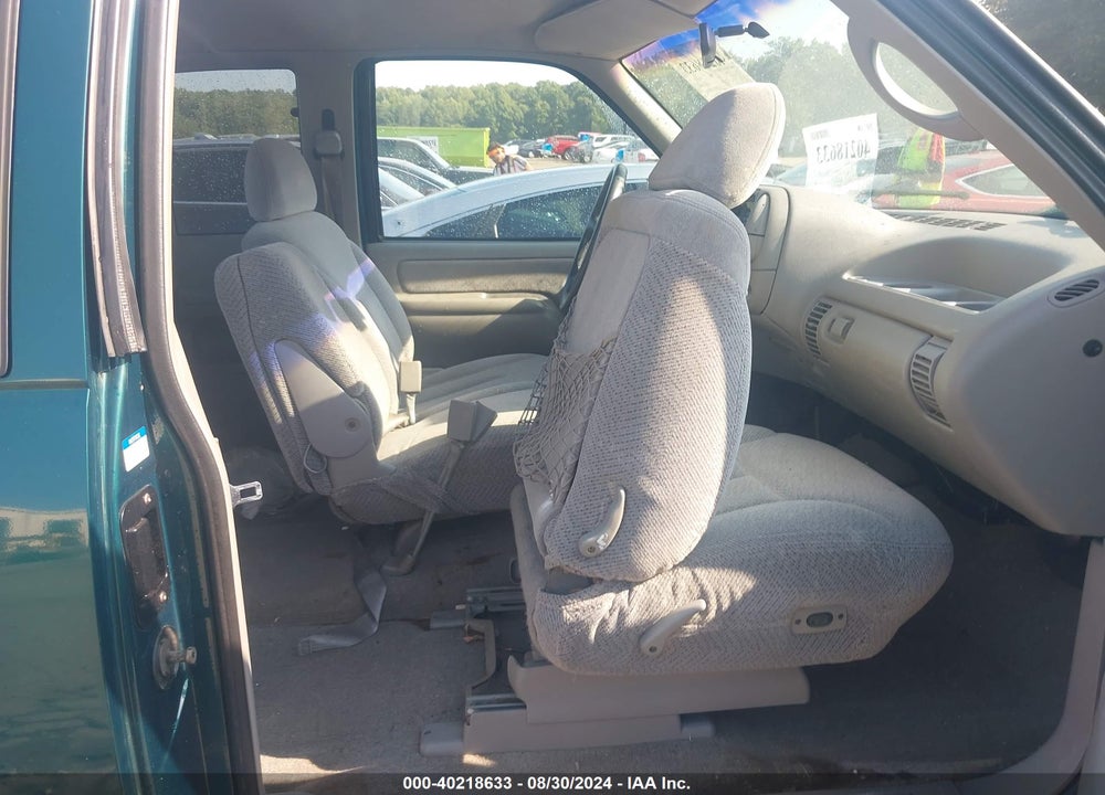 1996 GMC SIERRA K1500 VIN: 2GTEK19M8T1537171