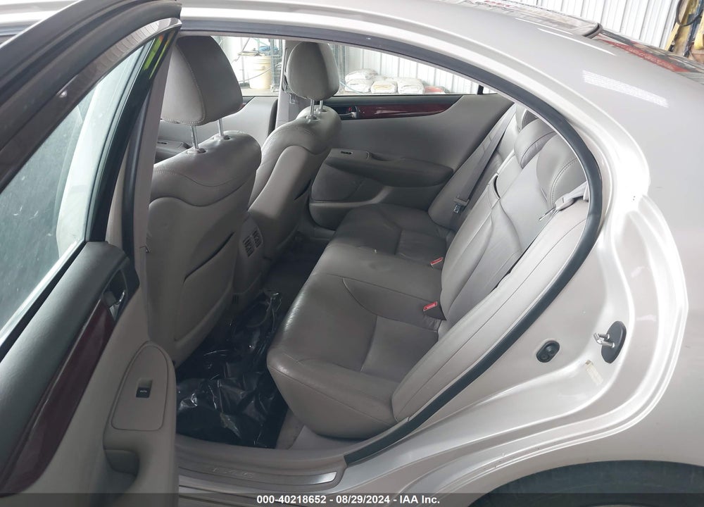 2002 LEXUS ES 300 VIN: JTHBF30G925015817
