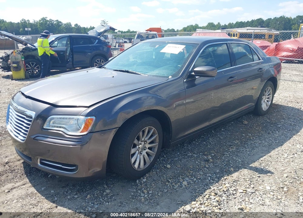 2014 CHRYSLER 300 VIN: 2C3CCAAG3EH235313