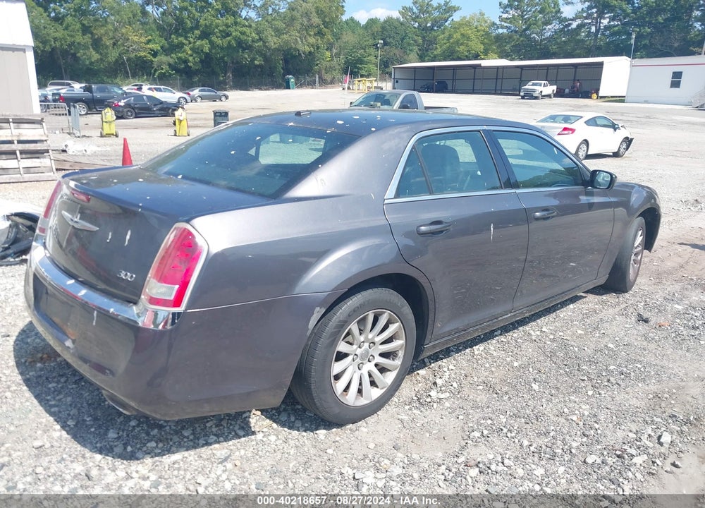 2014 CHRYSLER 300 VIN: 2C3CCAAG3EH235313