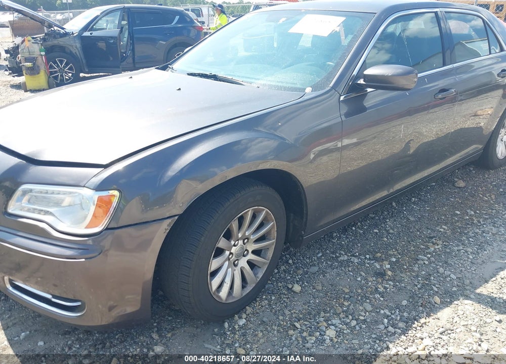 2014 CHRYSLER 300 VIN: 2C3CCAAG3EH235313