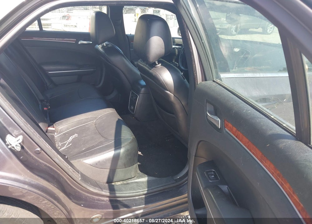 2014 CHRYSLER 300 VIN: 2C3CCAAG3EH235313