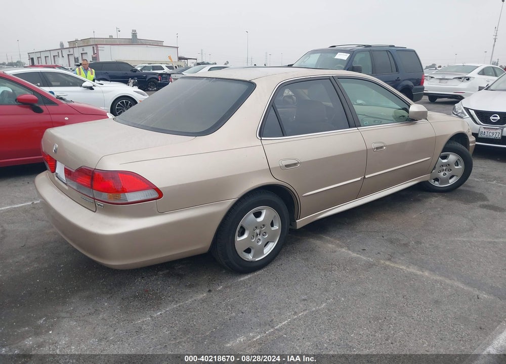2002 HONDA ACCORD 3.0 EX VIN: 1HGCG16542A004648