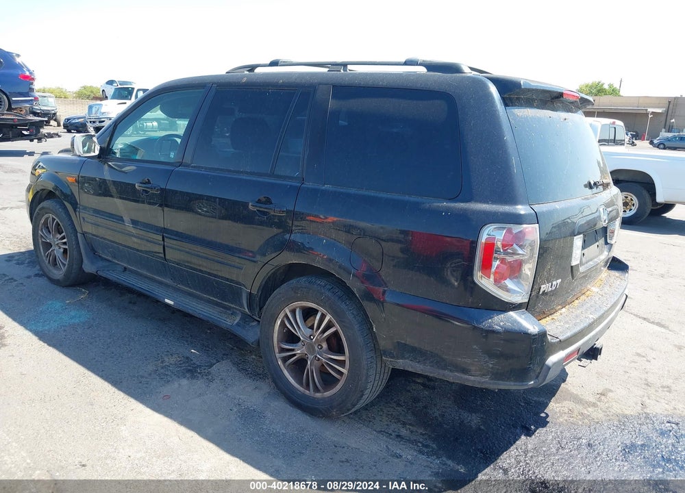 2006 HONDA PILOT EX-L VIN: 5FNYF28686B043873