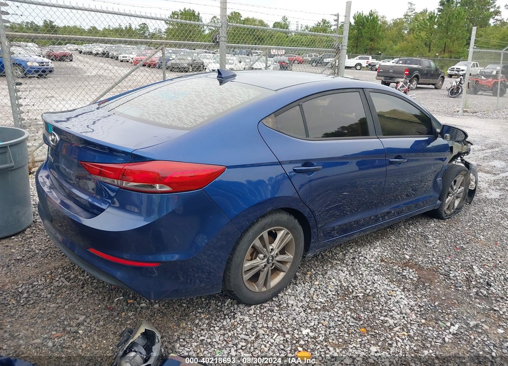 2018 HYUNDAI ELANTRA SEL VIN: 5NPD84LF1JH253804