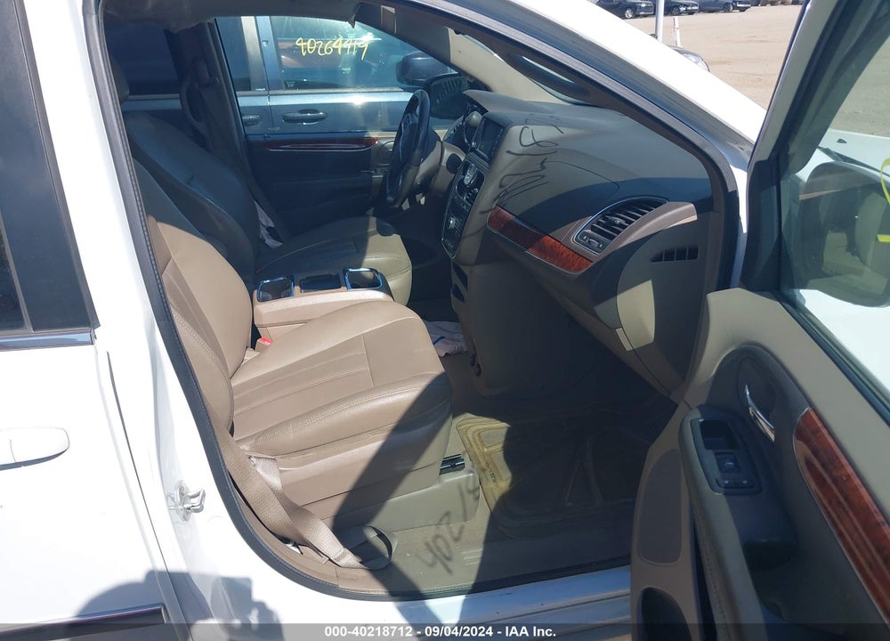 2016 CHRYSLER TOWN & COUNTRY TOURING VIN: 2C4RC1BG4GR186687