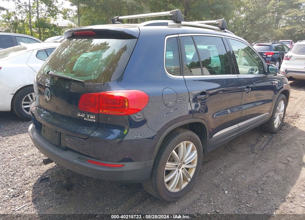 2012 VOLKSWAGEN TIGUAN SE VIN: WVGBV7AX8CW596406