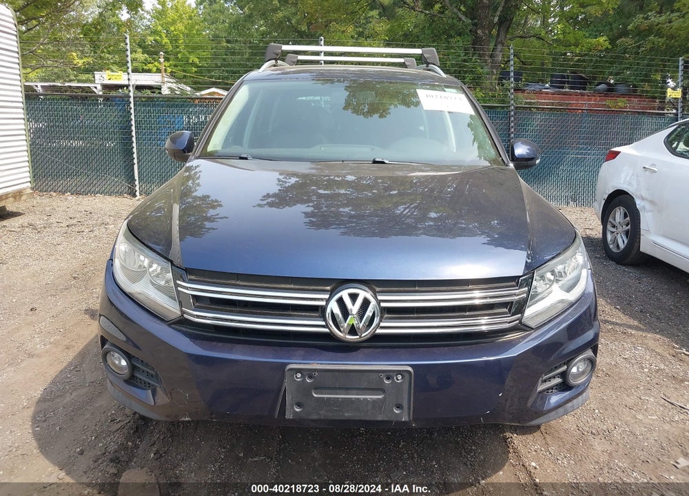 2012 VOLKSWAGEN TIGUAN SE VIN: WVGBV7AX8CW596406