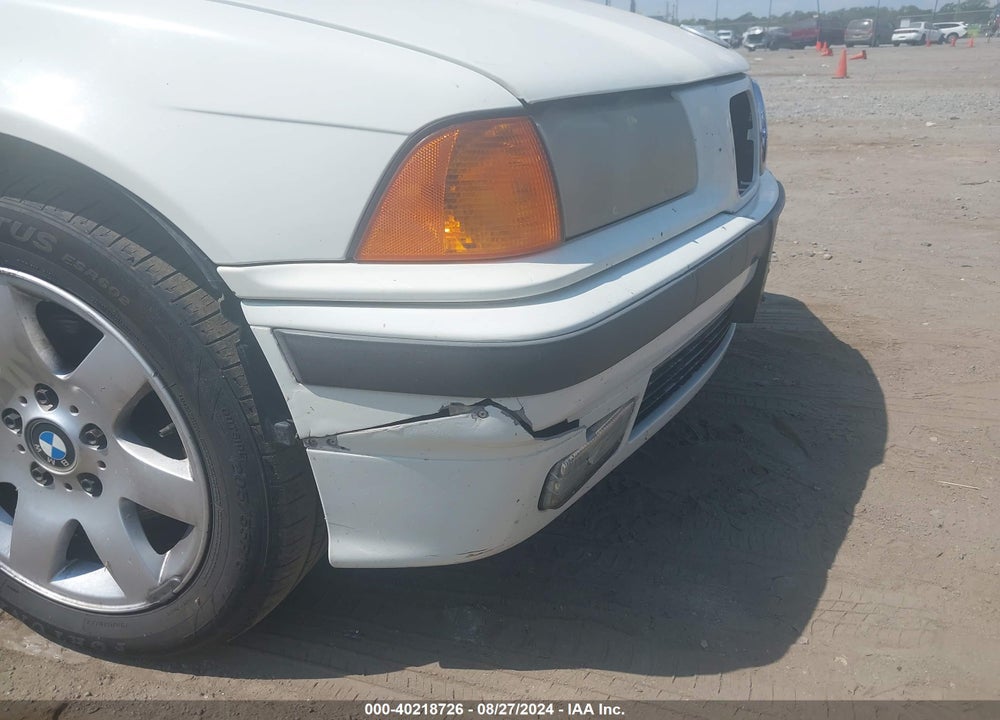1998 BMW 328IC VIN: WBABK832XWEY88344