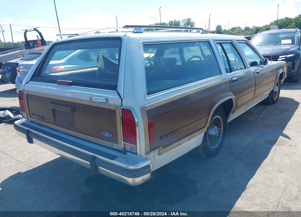 1991 FORD CROWN VICTORIA COUNTRY SQUIRE LX VIN: 2FACP79F2MX125734