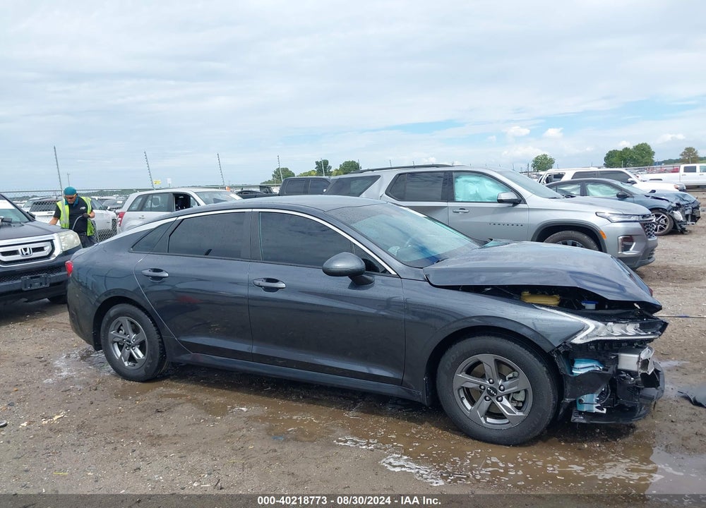 2024 KIA K5 LXS VIN: 5XXG14J2XRG244818
