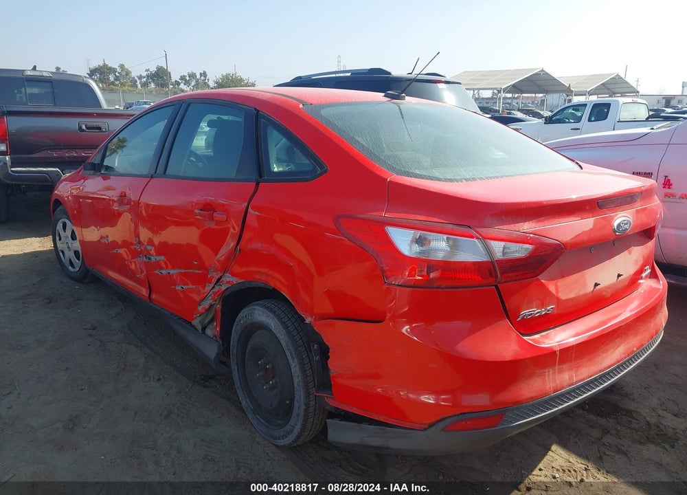 2013 FORD FOCUS SE VIN: 1FADP3F28DL212999