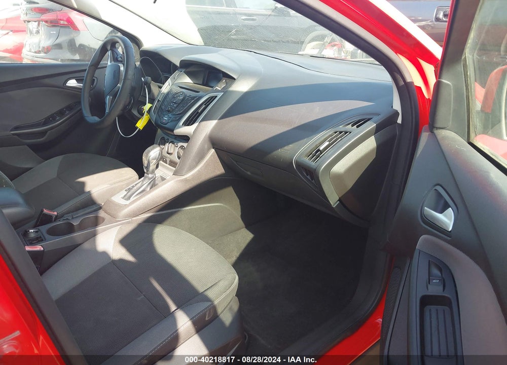 2013 FORD FOCUS SE VIN: 1FADP3F28DL212999