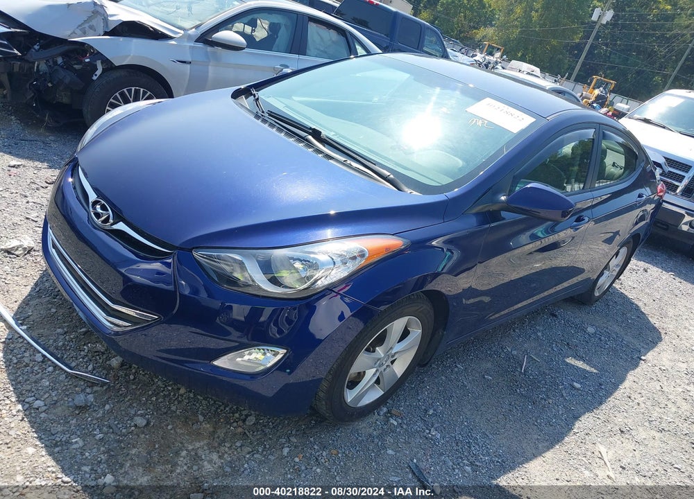 2013 HYUNDAI ELANTRA VIN: 5NPDH4AE1DH452950