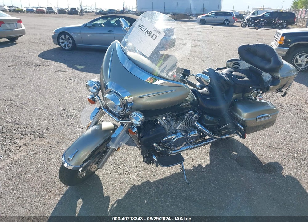 2001 YAMAHA XVZ13 TF VIN: JYAVP04E81A004618