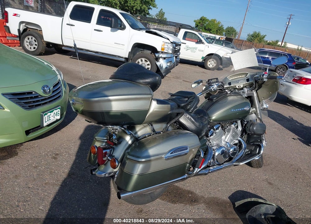 2001 YAMAHA XVZ13 TF VIN: JYAVP04E81A004618