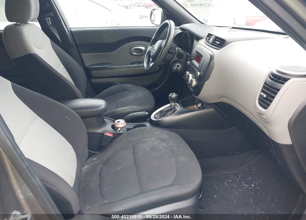 2014 KIA SOUL VIN: KNDJN2A27E7111192