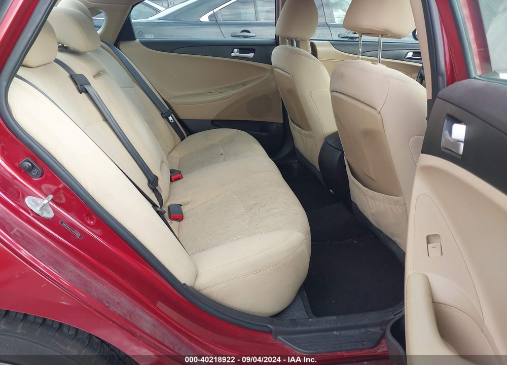 2013 HYUNDAI SONATA GLS VIN: 5NPEB4AC2DH552222