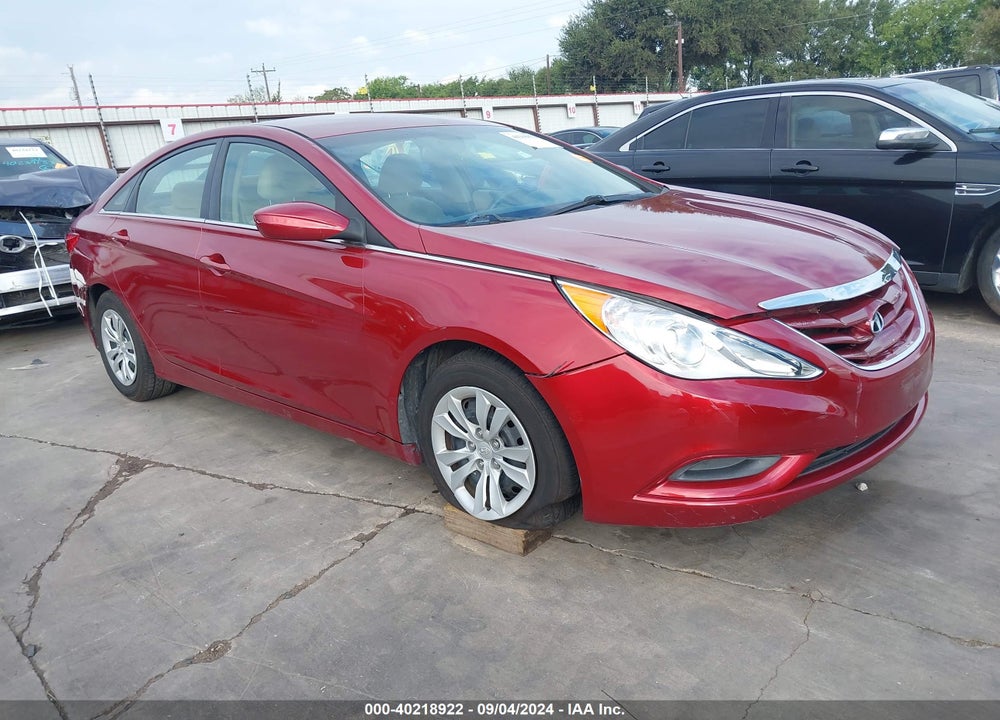 2013 HYUNDAI SONATA GLS VIN: 5NPEB4AC2DH552222