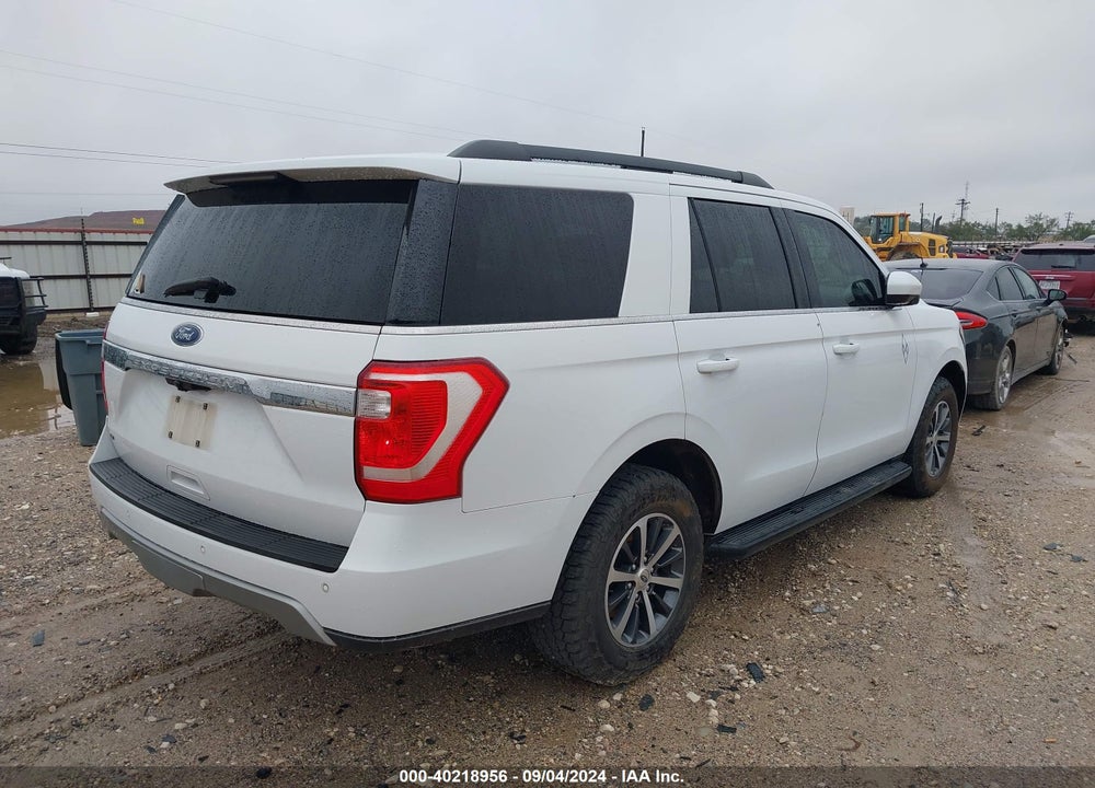 2019 FORD EXPEDITION XLT VIN: 1FMJU1HT5KEA85867