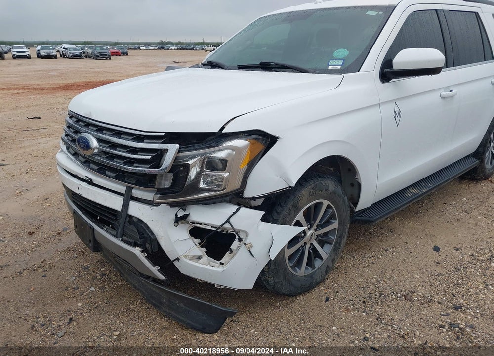 2019 FORD EXPEDITION XLT VIN: 1FMJU1HT5KEA85867