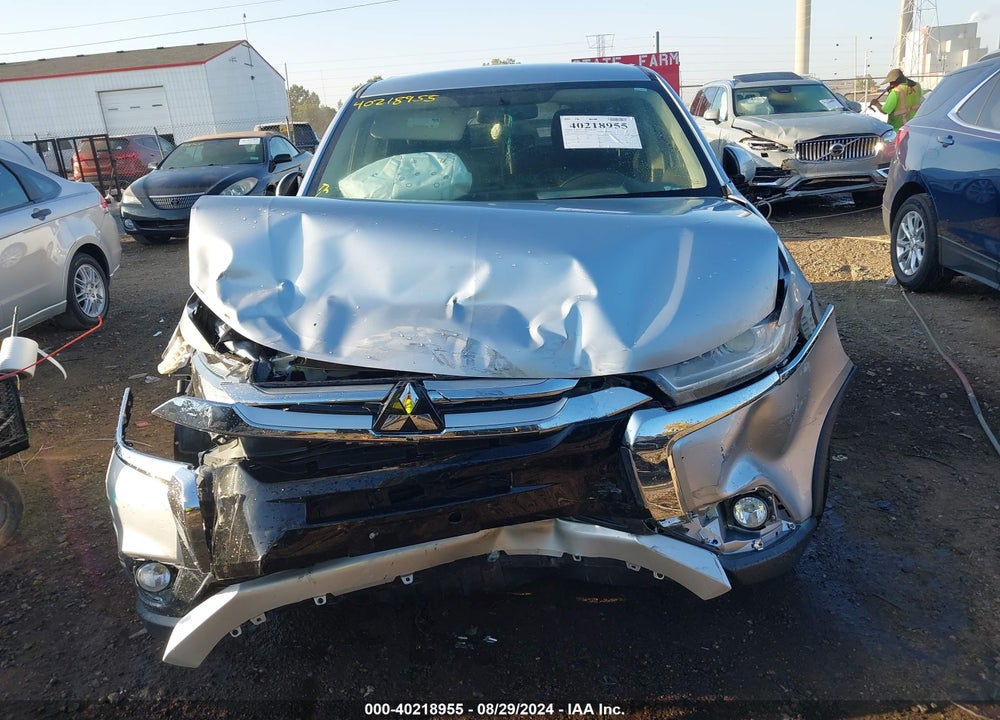 2017 MITSUBISHI OUTLANDER SE VIN: JA4AD3A30HZ043791