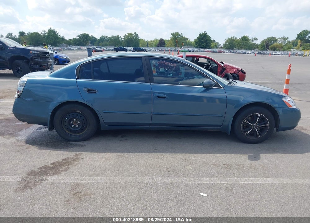 2002 NISSAN ALTIMA 2.5 S VIN: 1N4AL11D52C214055