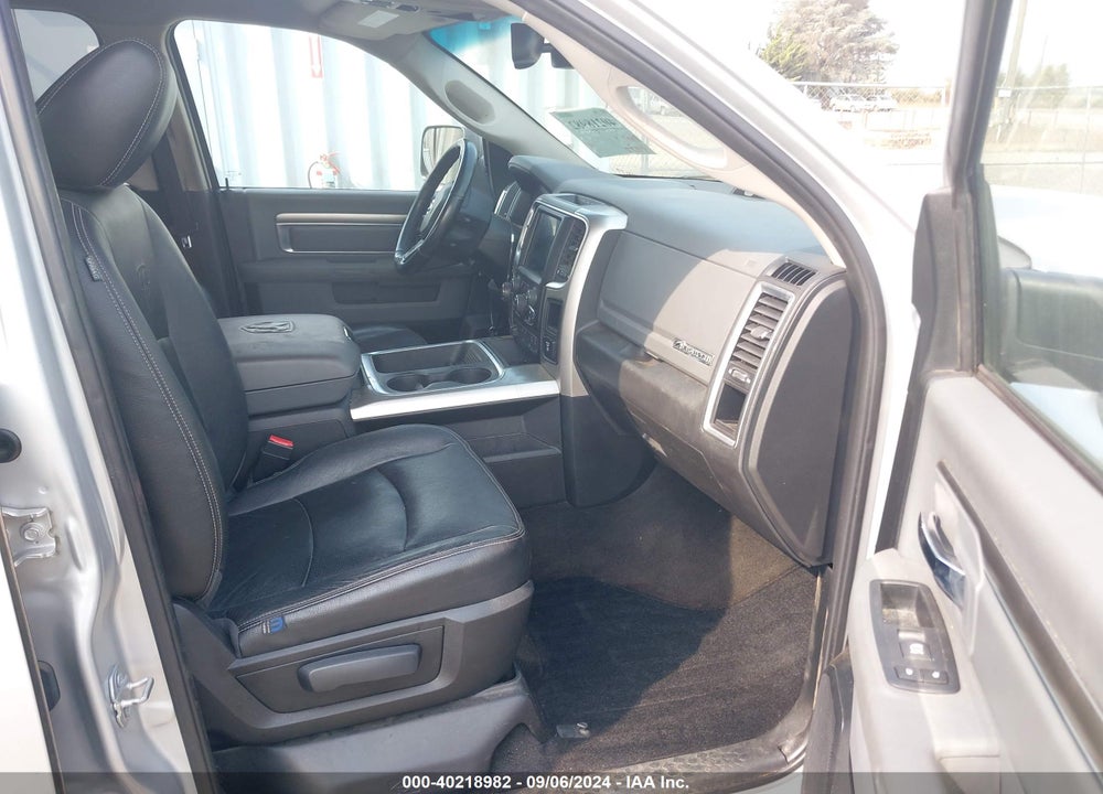 2017 RAM 1500 BIG HORN 4X4 6'4 BOX VIN: 1C6RR7TTXHS637027