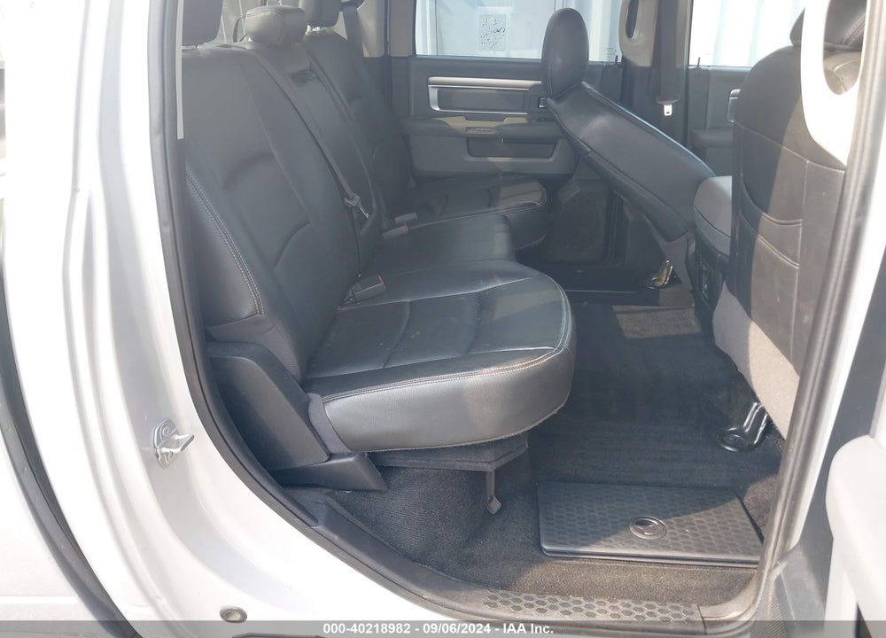 2017 RAM 1500 BIG HORN 4X4 6'4 BOX VIN: 1C6RR7TTXHS637027