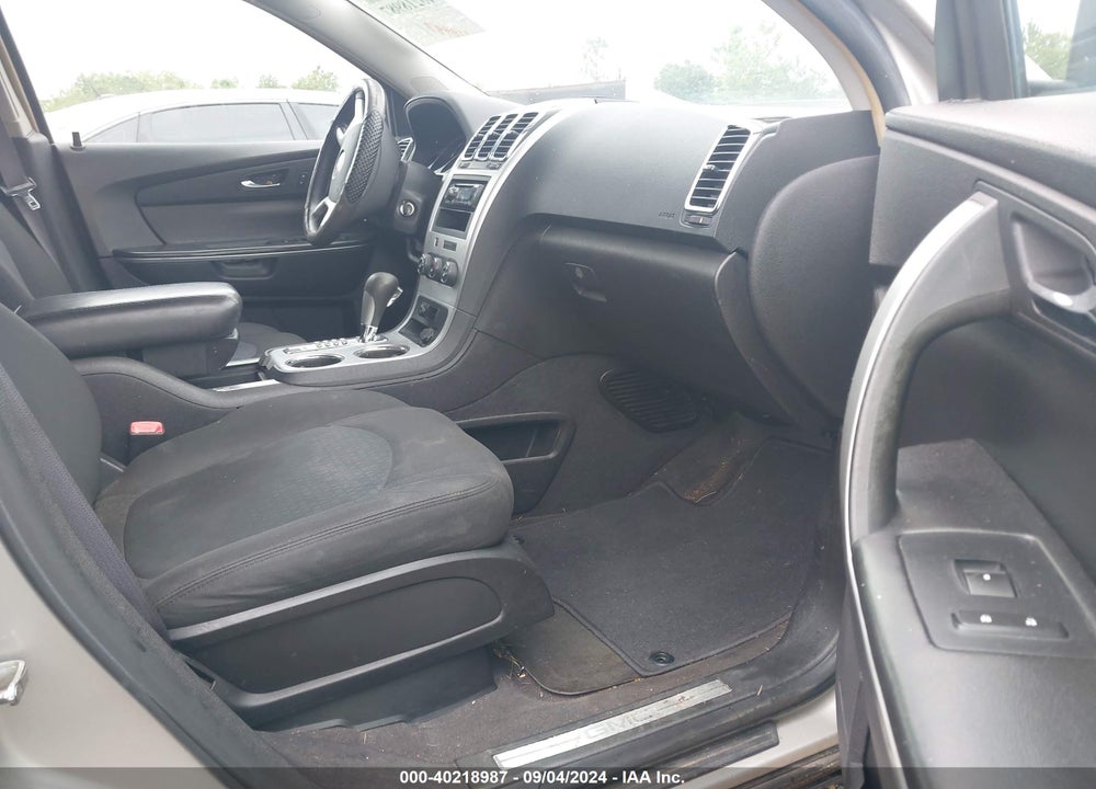 2008 GMC ACADIA SLE-1 VIN: 1GKEV13758J152971