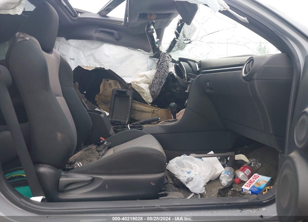 2014 SCION TC VIN: JTKJF5C70E3080410