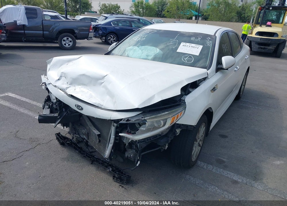 2016 KIA OPTIMA LX VIN: 5XXGT4L38GG031945