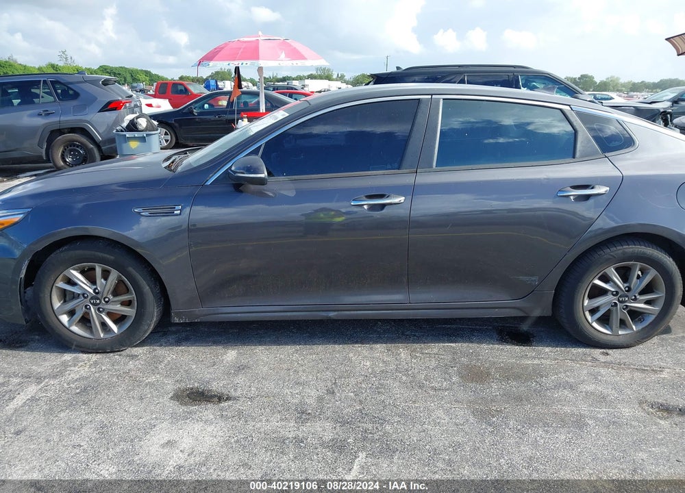 2019 KIA OPTIMA LX VIN: 5XXGT4L30KG294634