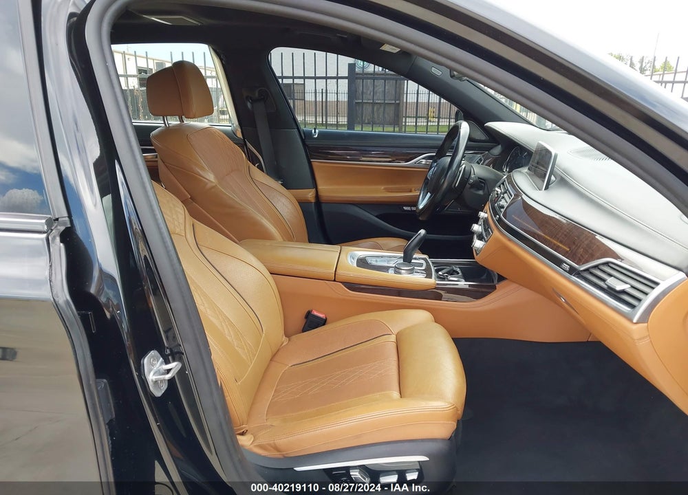 2016 BMW 750I XDRIVE VIN: WBA7F2C50GG419481